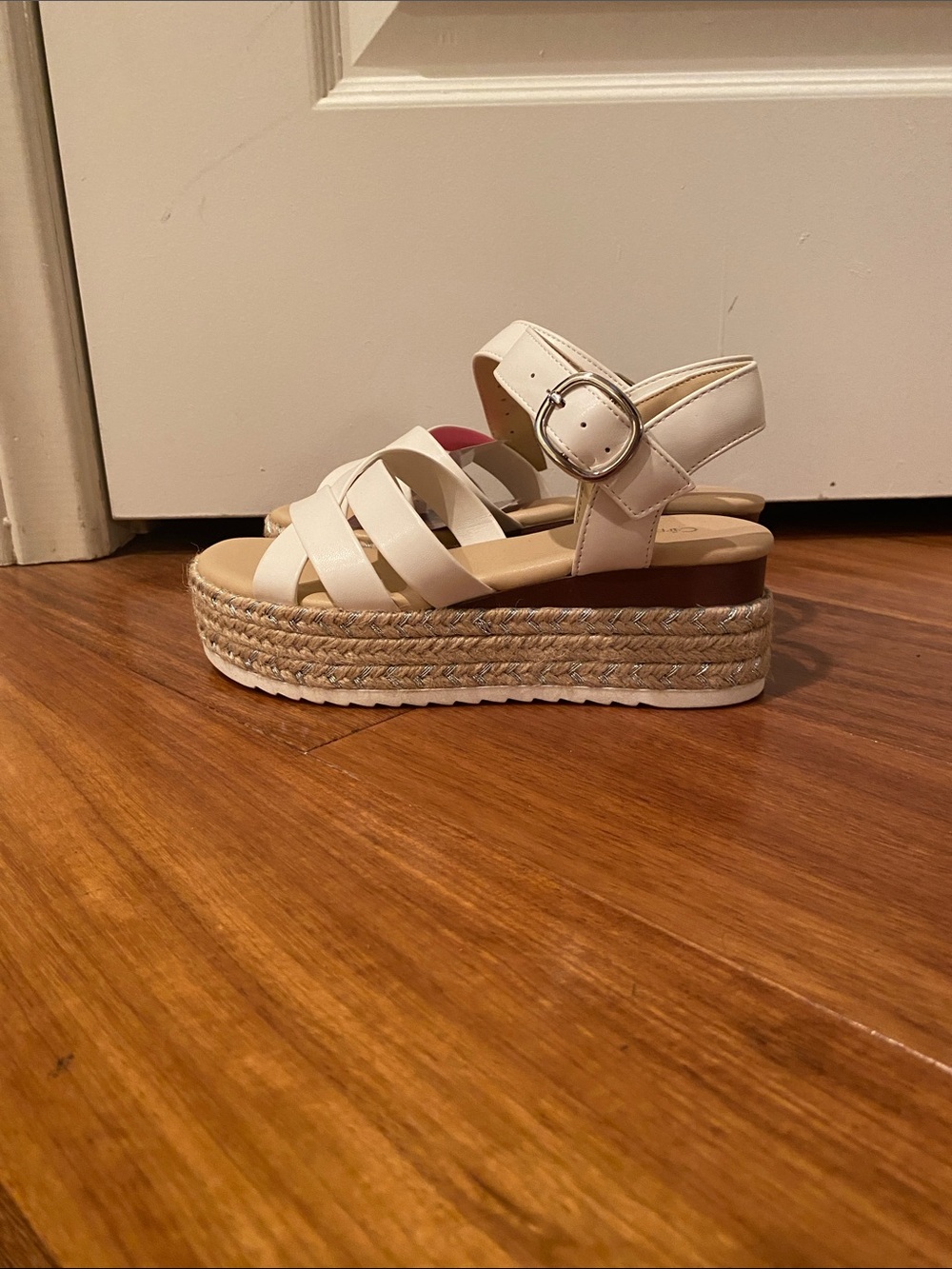 cupcakes & cashmere White Espadrille Platform Sandals with Buckle